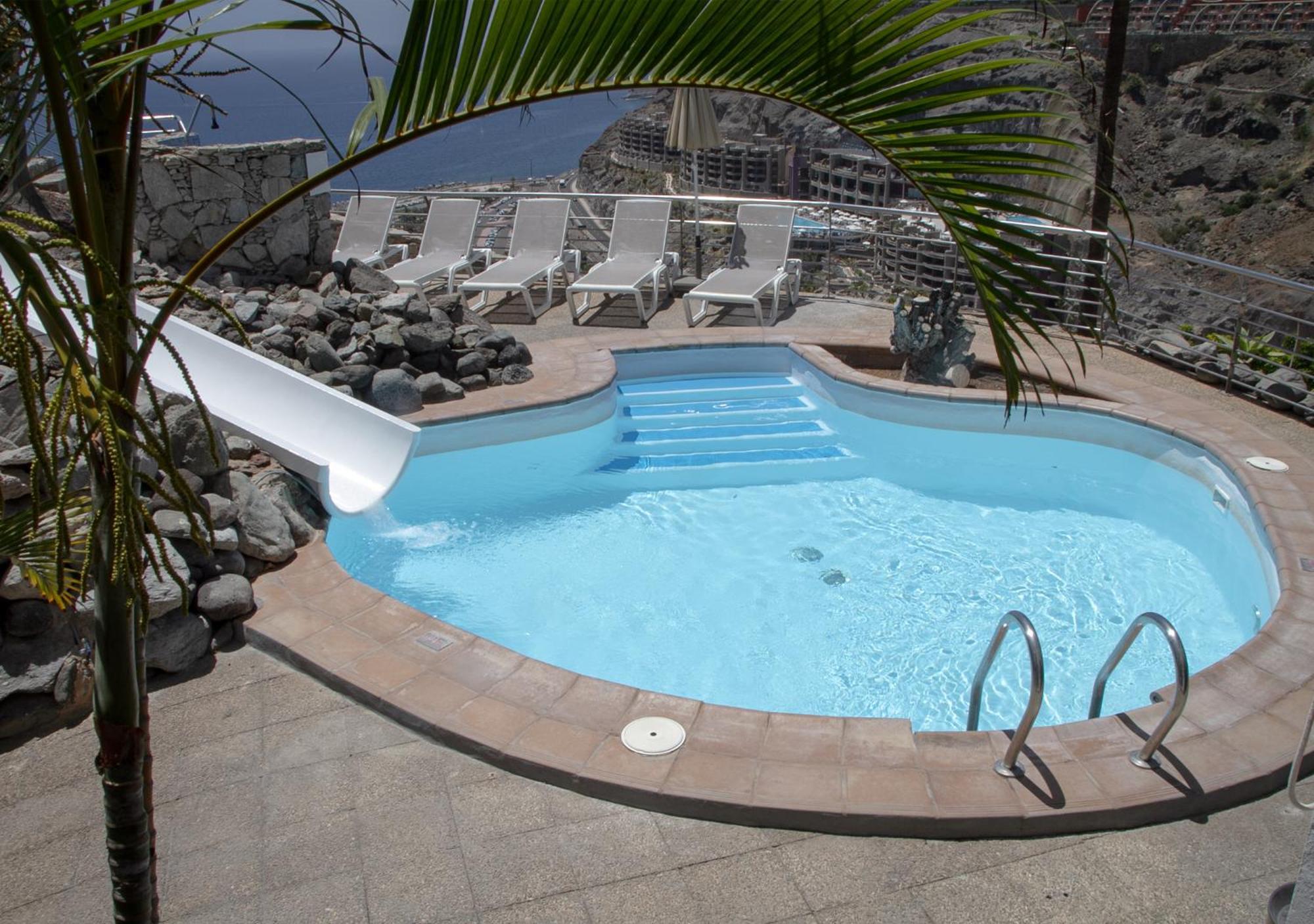 Aparthotel Club Jardin 4*